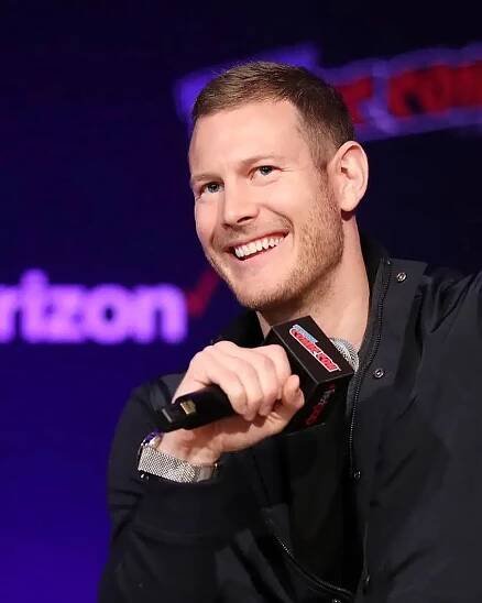 Tom Hopper Age, Wiki, Family, Education, Girlfriend, Wife 1