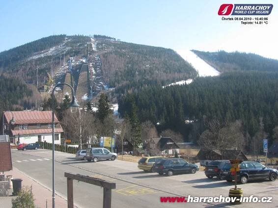 Lyžařská sezona pokračuje.: ski areál Harrachov, cyklotrasy, ubytování, webkamera & počasí