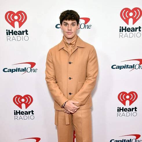 Here's What You Need to Know About TikTok Star Noah Beck