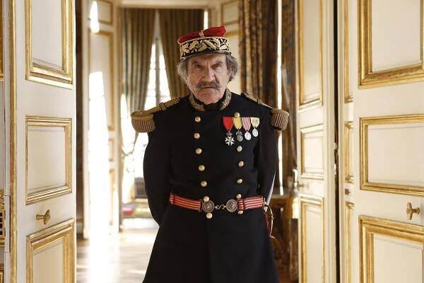 Odvrácená tvář Paříže: Záhada v Elysejském paláci - Z filmu