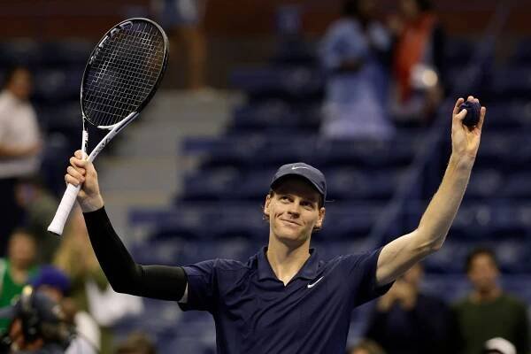 US Open: Obhajca titulu bez problémov do semifinále. Krajanovi nedal žiadnu šancu