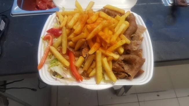 Kebab House Mimoň - Rychlé jídlo za dobré peníze v centru města Mimoně