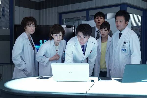 Kasóken no onna - Gourmet site sacudžin - Z filmu - Majumi Wakamura, Jasuko Sawaguči, Kazuaki Išii, Hikaru Jamamoto, Tóru Kazama