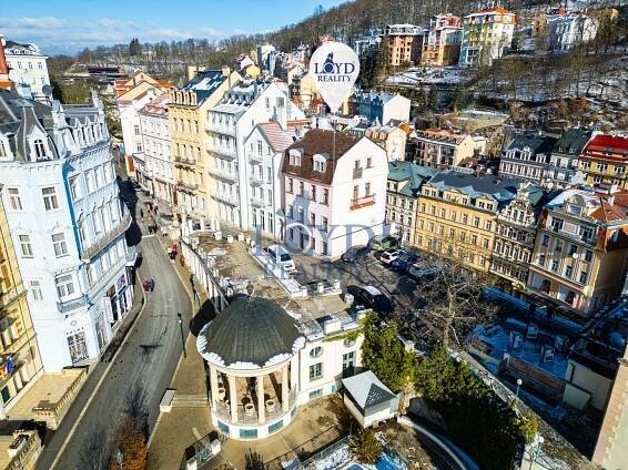 Historický bytový dům Jäger / Lovec v centru lázeňské části města Karlovy Vary | Loyd - reality, s. r. o.