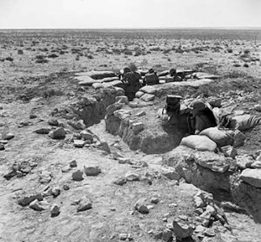 Smith (Lt) No 1 Army Film & Photographic Unit / Public Domain / Wikimedia Commons