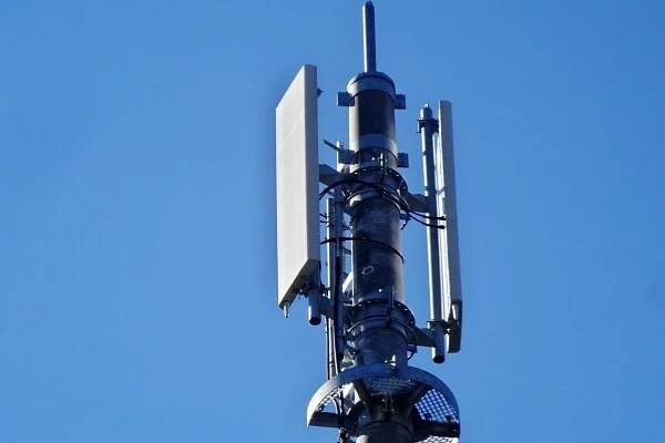 Traťový úsek Kralupy nad Vltavou - Neratovice pokrývá digitální signál GSM-R - ACRI