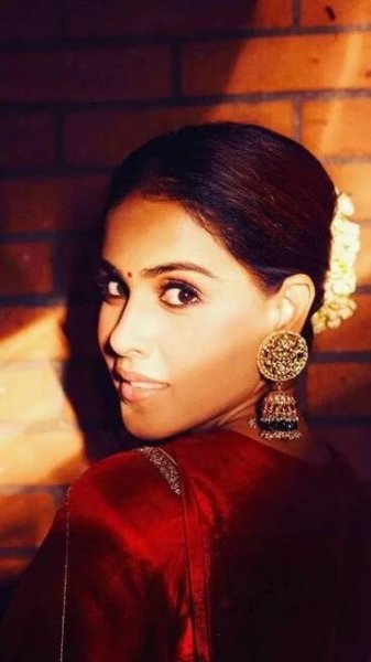 When Genelia D'Souza let her jhumkas do the talking
