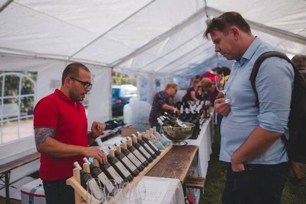 PRO STÁNKAŘE :: Královopolské vinobraní
