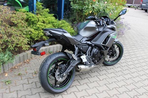 Kawasaki Ninja 650 2024 SKLADEM NYNÍ AKCE