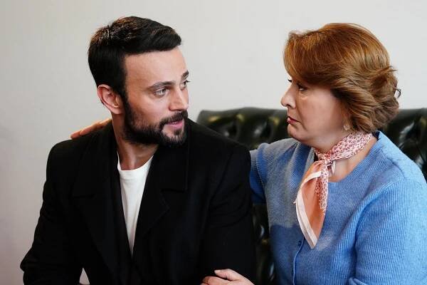 Bir Gece Masalı - Episode 31 - Z filmu - Burak Deniz, Özlem Türkad