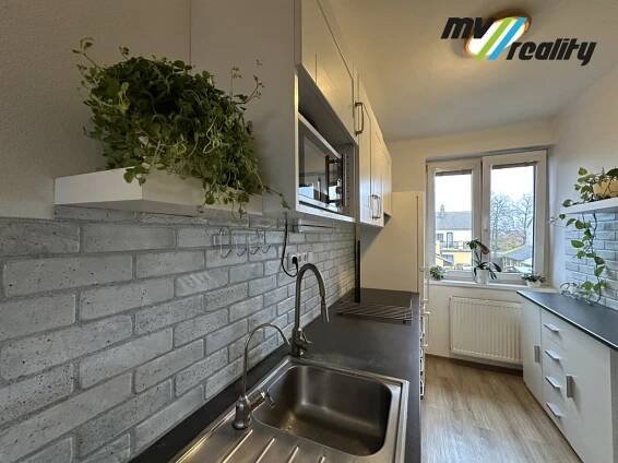 Lysá nad Labem, prodej bytu 3+1 63,5 m2 + balkón, 2 x sklep, okres Nymburk. | MV reality s.r.o.