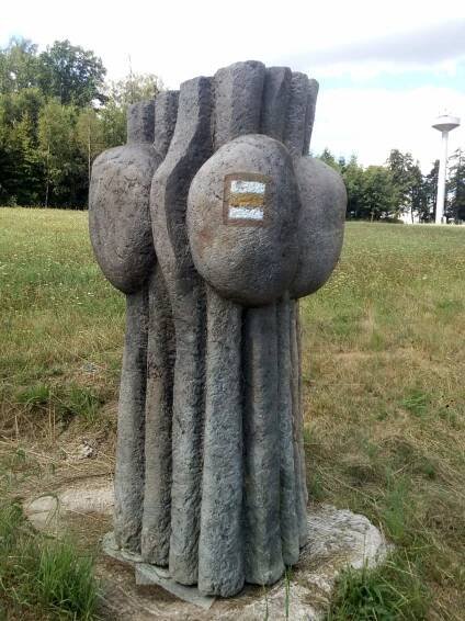 Sochy Boháňka - Obec Boháňka