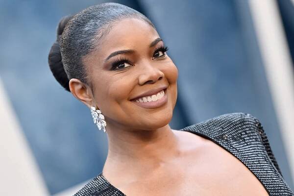 How Gabrielle Union Is Teaching Kaavia to Love Her Own Hair and Skin Unapologetically — See Video