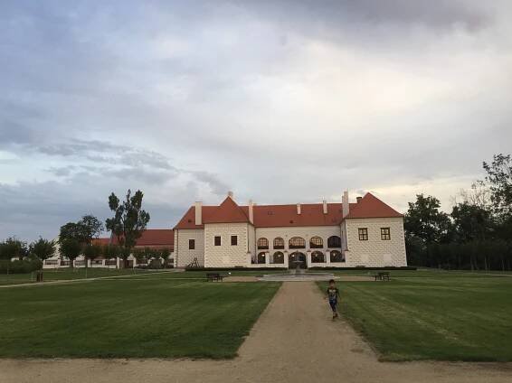 HOTEL ZAMEK VALEC - Reviews (Hrotovice, Czech Republic)