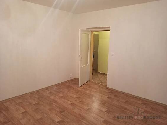Pronájem Byt 2+1, Strojařů, Chrudim - Chrudim IV
