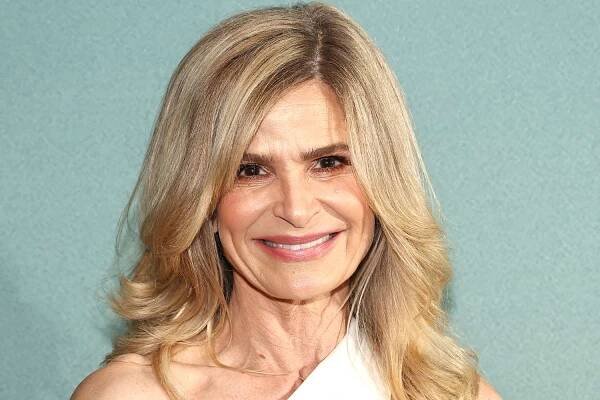 Kyra Sedgwick Shares Ultimate Beauty Fail: ‘Brushed My Teeth with Hand Cream’
