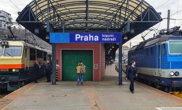 Hlavní nádraží Praha: Plánek, Úschovna, Webkamera, Obchody
