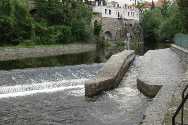 Jez 8. Mrázkův mlýn | NAVIGACE VLTAVA