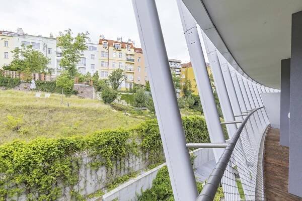 Velkorysý byt 4+kk s terasou, Praha 5 - Smíchov - Sotheby’s Int. Realty