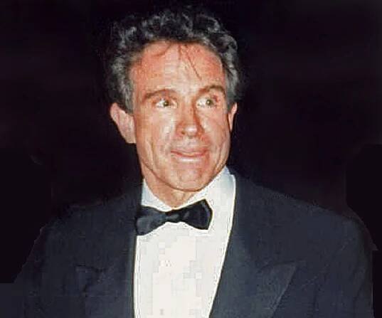 Warren Beatty Biography - Facts, Childhood, Family Life & Achievements