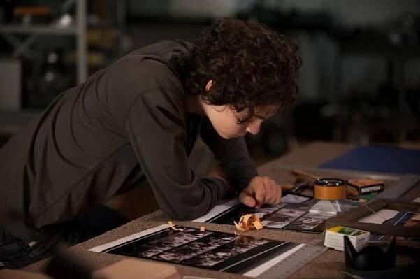 Famílie - Election Day - Z filmu - Max Burkholder
