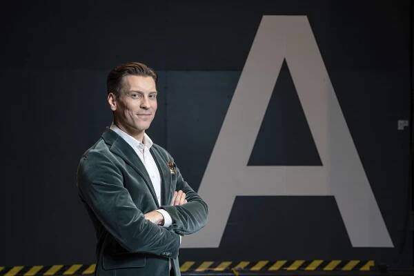 Haluatko miljonääriksi? - Promo - Antti Holma