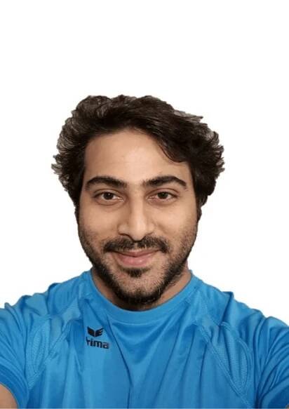 Ishan-swim-coach