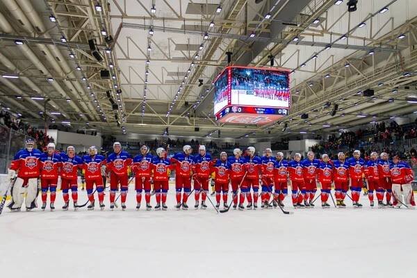 SESTŘIH: HC RT TORAX Poruba 2011 vs RI OKNA Berani Zlín 7:1