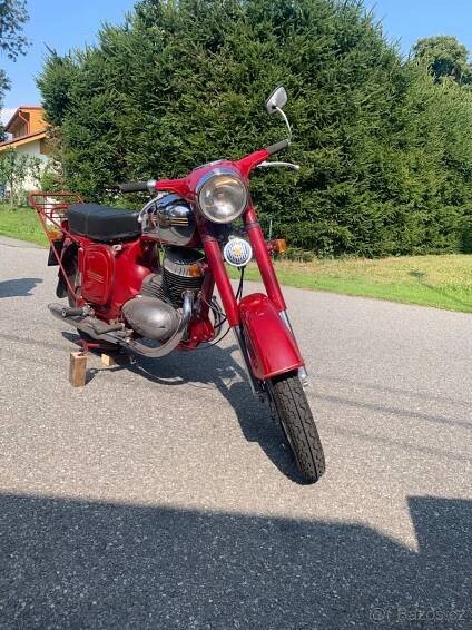Jawa 250 panelka s lodičkou