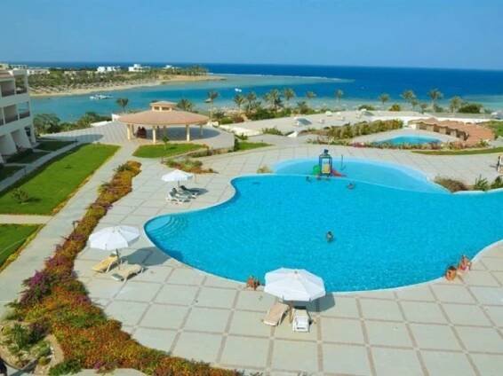 Royal Brayka Beach Resort