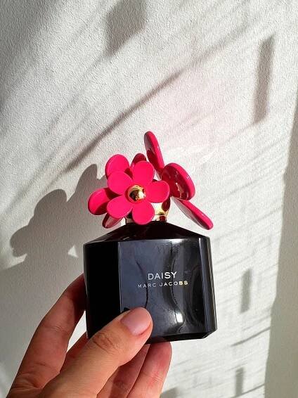 Daisy Hot Pink Marc Jacobs pro ženy