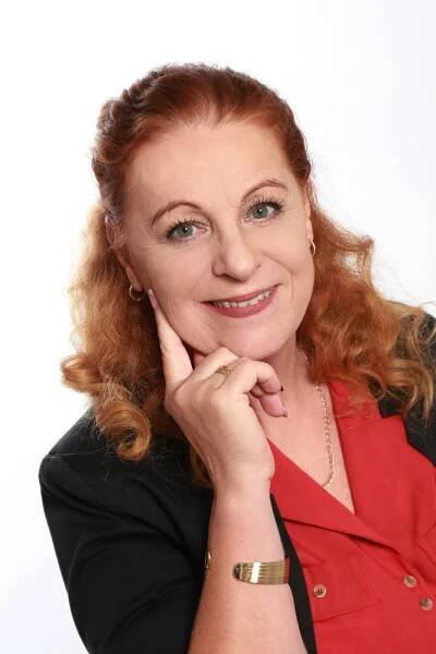 Lada Dvořáková - profil realitního makléře