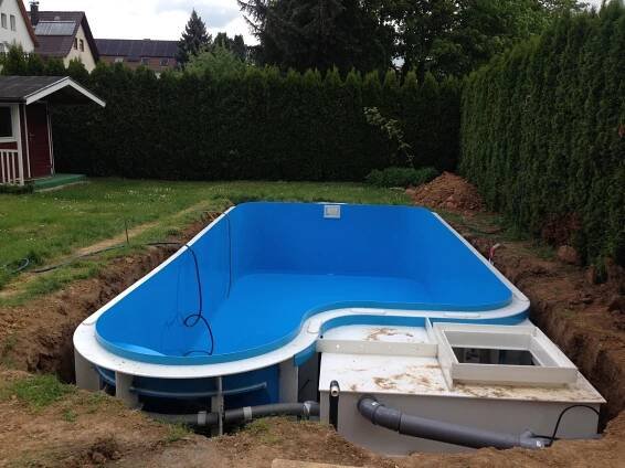 Bauphasen - Poolaufbauservice