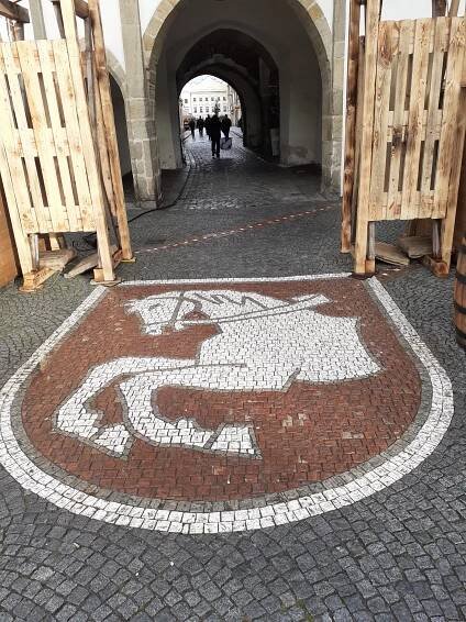 Po stopách Pernštejnů v Pardubicích - Střední škola designu a umění, knižní kultury a ekonomiky Náhorní