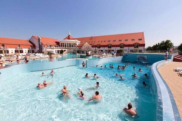 Dovolená Balaton Maďarsko 2025/2026 | Zájezdy.cz