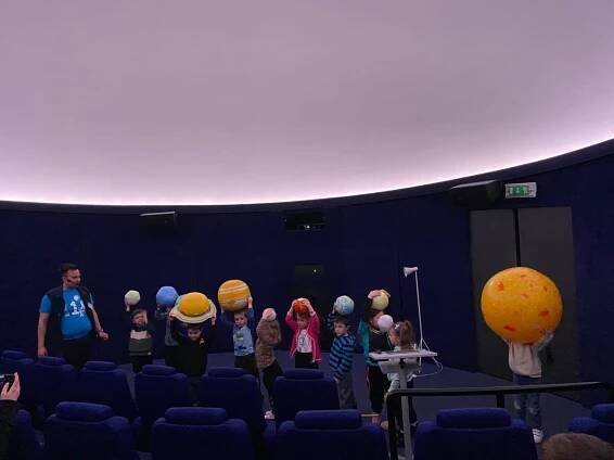 MŠ Kytička - Pampelišky - Planetárium