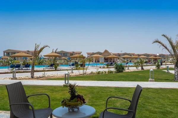 Egypt all inclusive vč. letenky: hotel Pickalbatros - Albatros Sea World Marsa Alam***** s aquaparkem