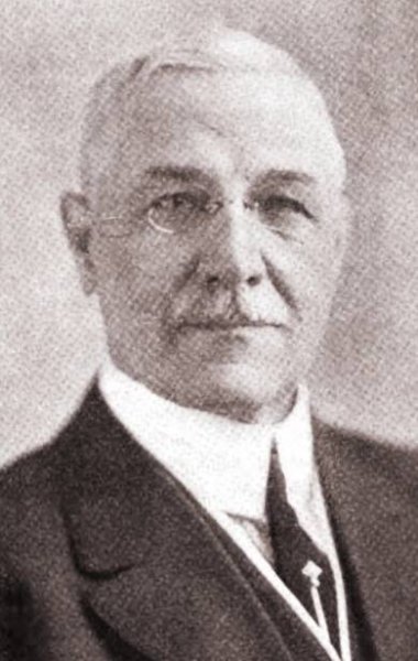Frank W. Arnold