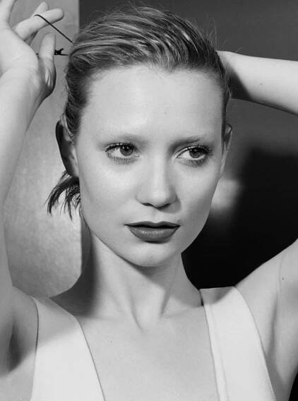 Mia Wasikowska