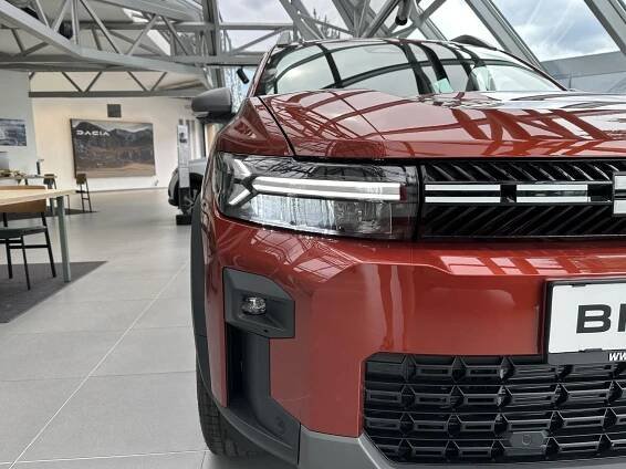 Dacia Bigster (2025) Expression Hybrid 155 - náhled 15
