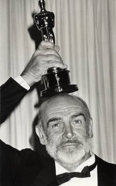 Bryant, Connery či Maradona. Připomeňte si ty, kteří nás letos opustili