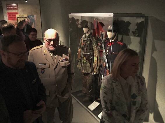 Žižkovské muzeum zve na cestu časem. Barikáda připomíná Pražské povstání