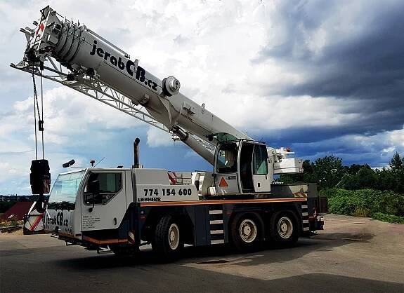 Liebherr LTM 1055-1