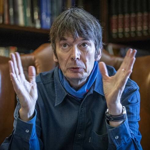 Ian Rankin to lead literary tour of Edinburgh for competition winner