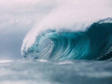 Tsunami: proč mohou udeřit tisíce kilometrů od epicentra a jak rychle cestují? - Techsvět