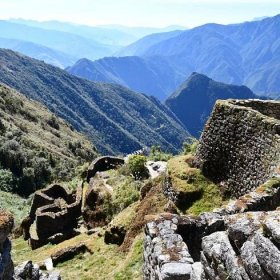 Peru-Inka-Trail-Phuyupatamarca