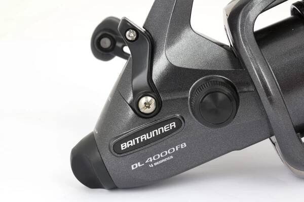 Naviják Shimano Baitrunner DL FB