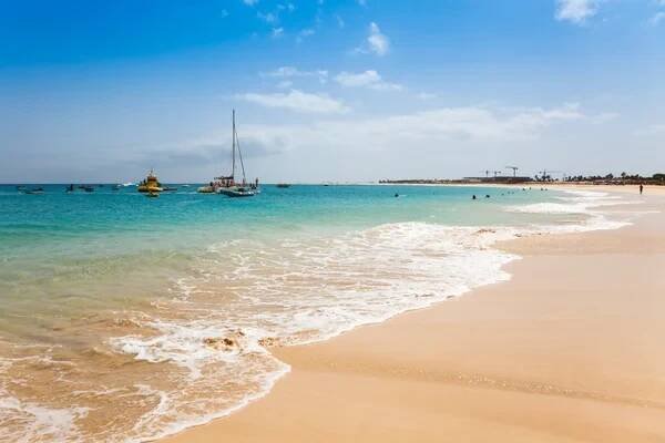 Santa Maria beach v ostrov Sal Cape Verde - Cabo Verde — Stock obrázek