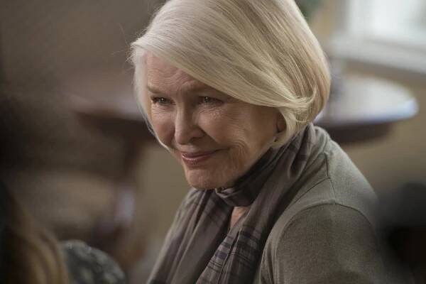 Věčně mladá - Z filmu - Ellen Burstyn