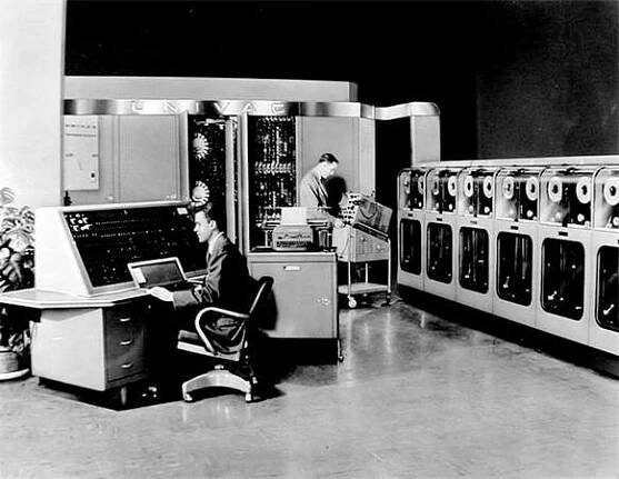 Historie počítačů: Od elektronky po internet – Živě.cz